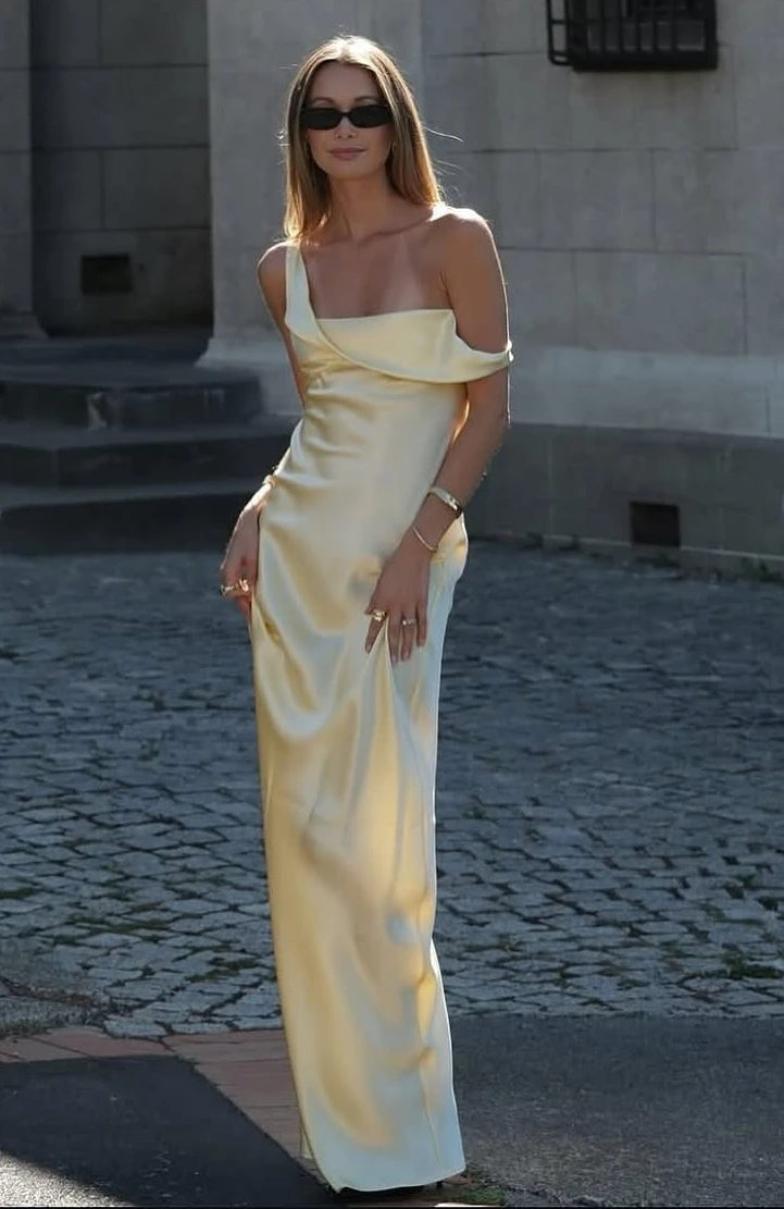 A Casual Party Dress with Timeless Grace