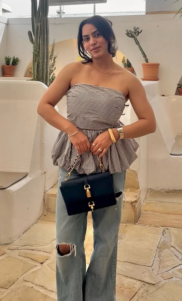A Laid-Back Blind Date Outfit for Modern Romance