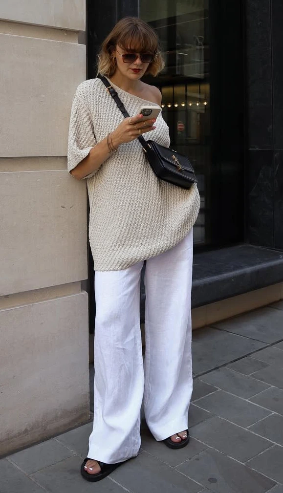 Creamy Oversized Outfits for Timeless Women's Style