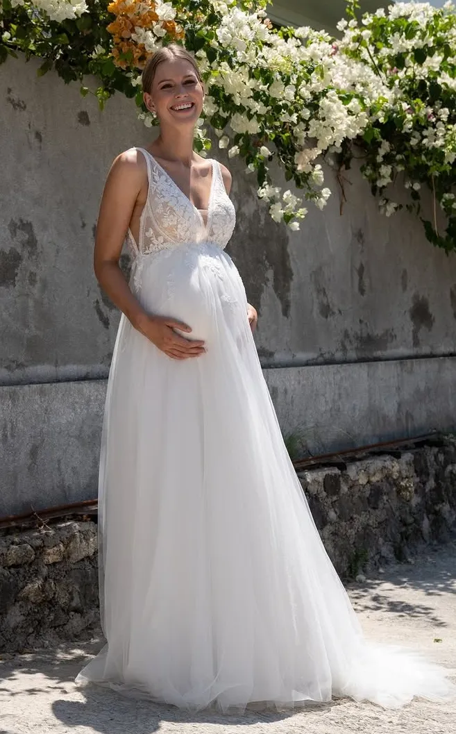 Delicate White Maternity Wedding Dress