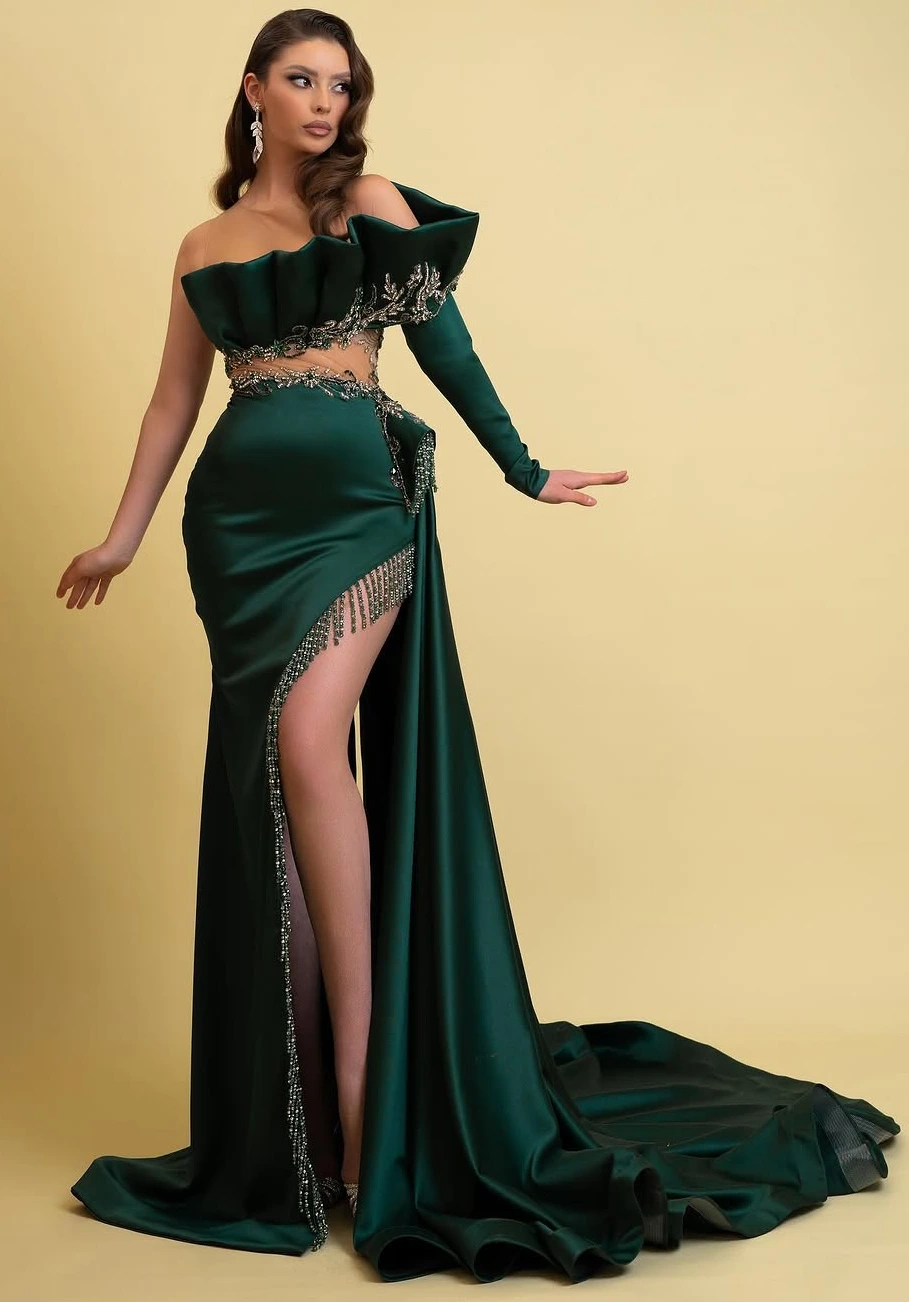 Dramatic Formal Party Gown