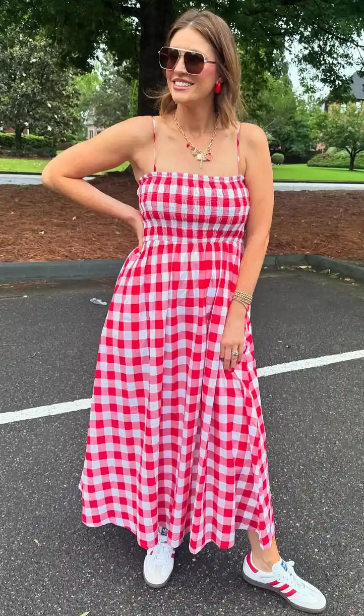 Festive Memorial Day Outfits for Women