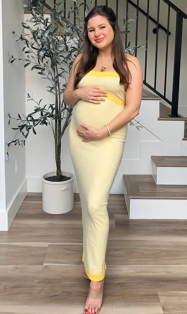 Maternity Party Dresses for Effortless Radiance