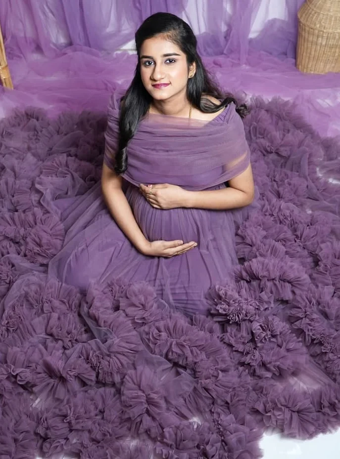 Maternity Party Gowns for Dreamy Festivities