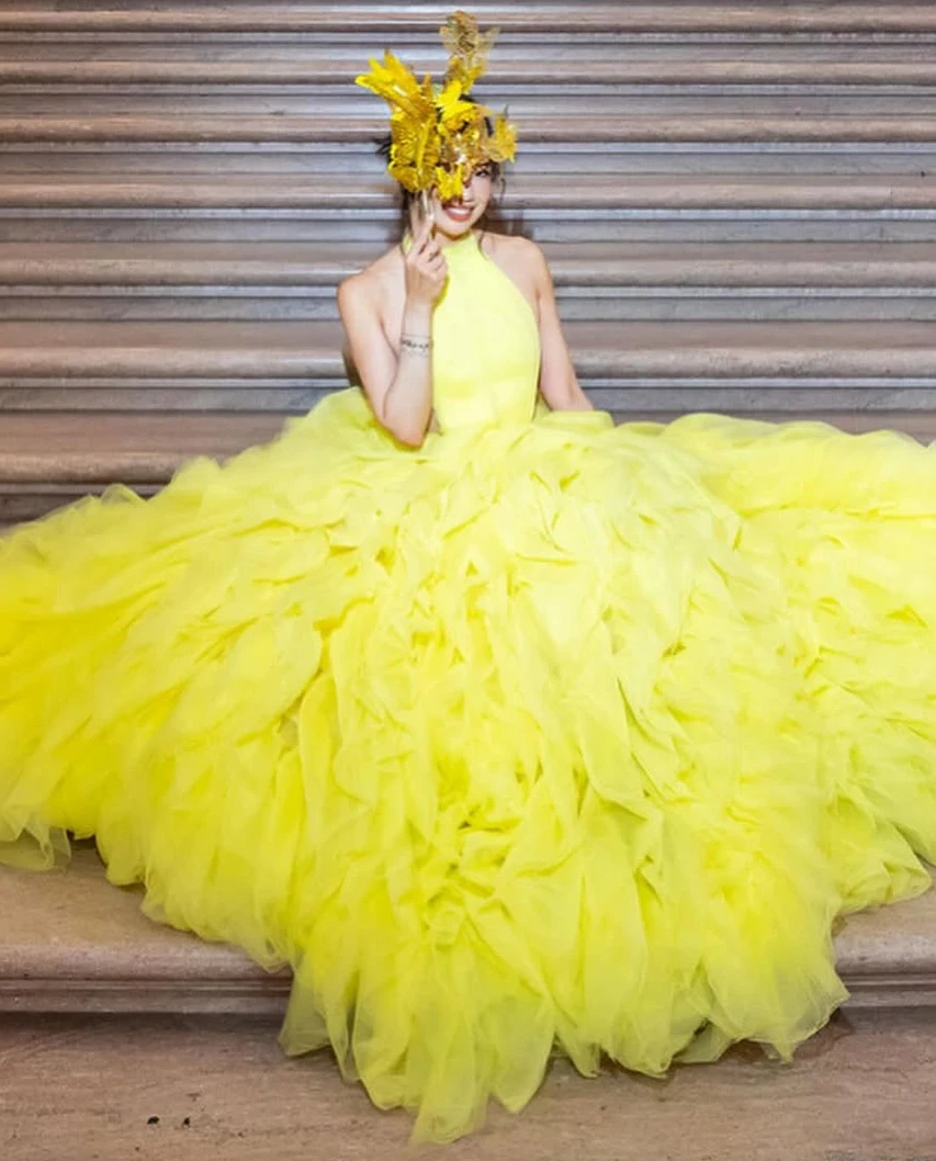 Radiant Elegance in Masquerade Party Dress Ideas