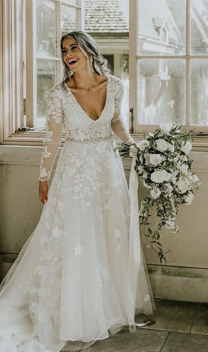 Winter Wedding Dresses That Bloom with Romance