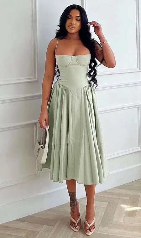A Daytime Dress Look for Black Women
