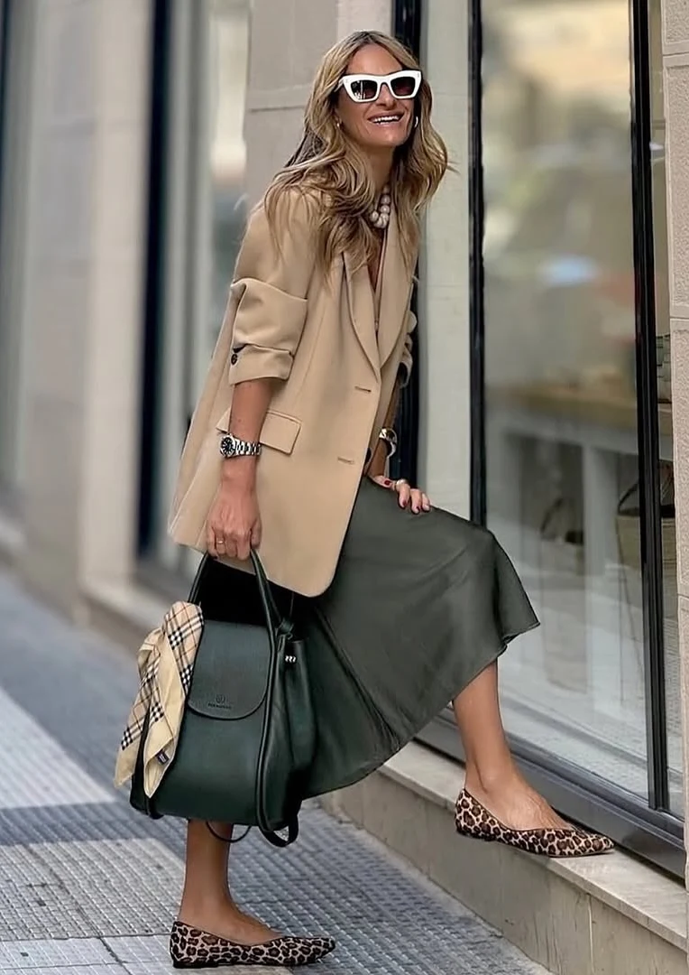 A Sophisticated Casual Office Outfit
