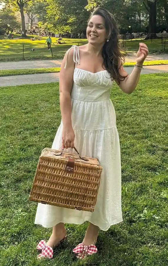 A Timeless Picnic Dress for Summer