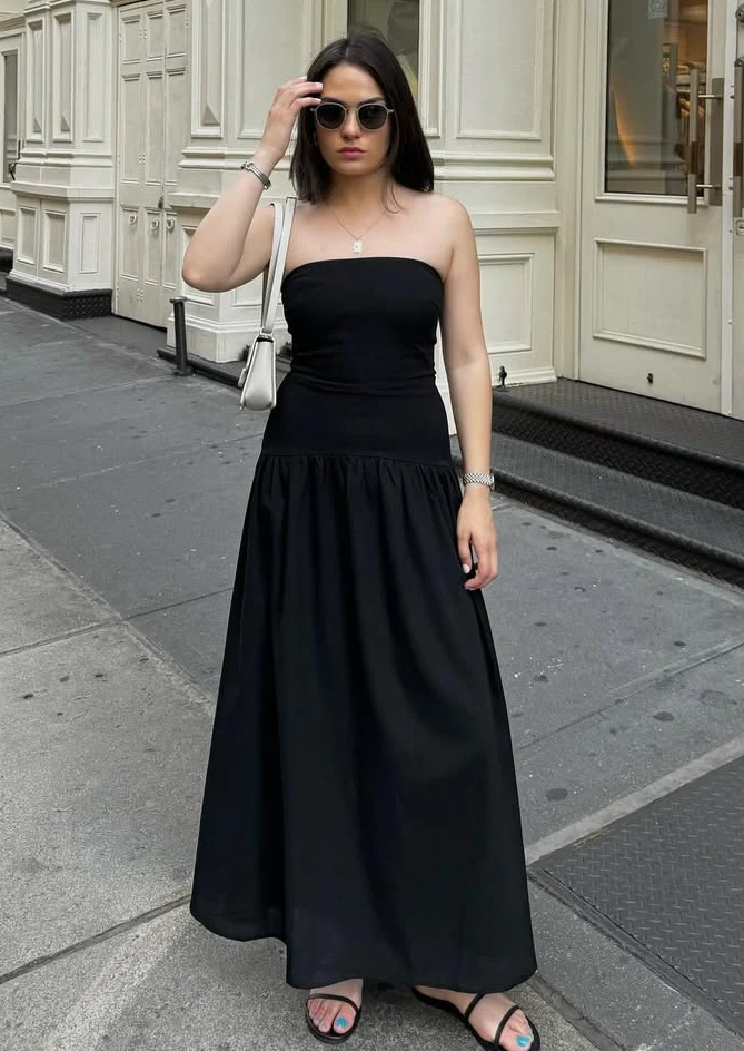Black Casual Outfits for Women in City Style