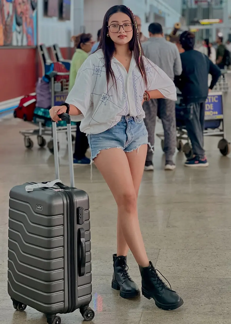 Bohemian White Charm Summer Airport Outfit