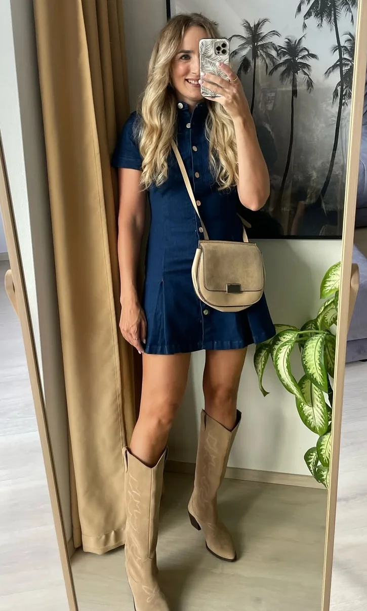 Navy Blue Casual Cowboy Boots Look