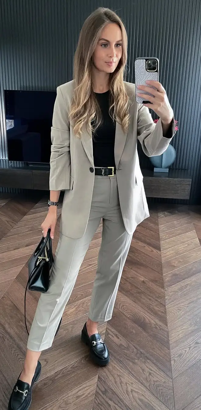 Perfect Job Interview Ensemble