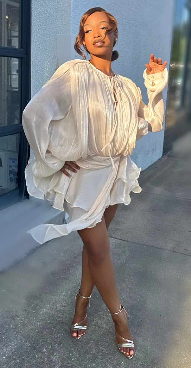 Summer Outfit Glow