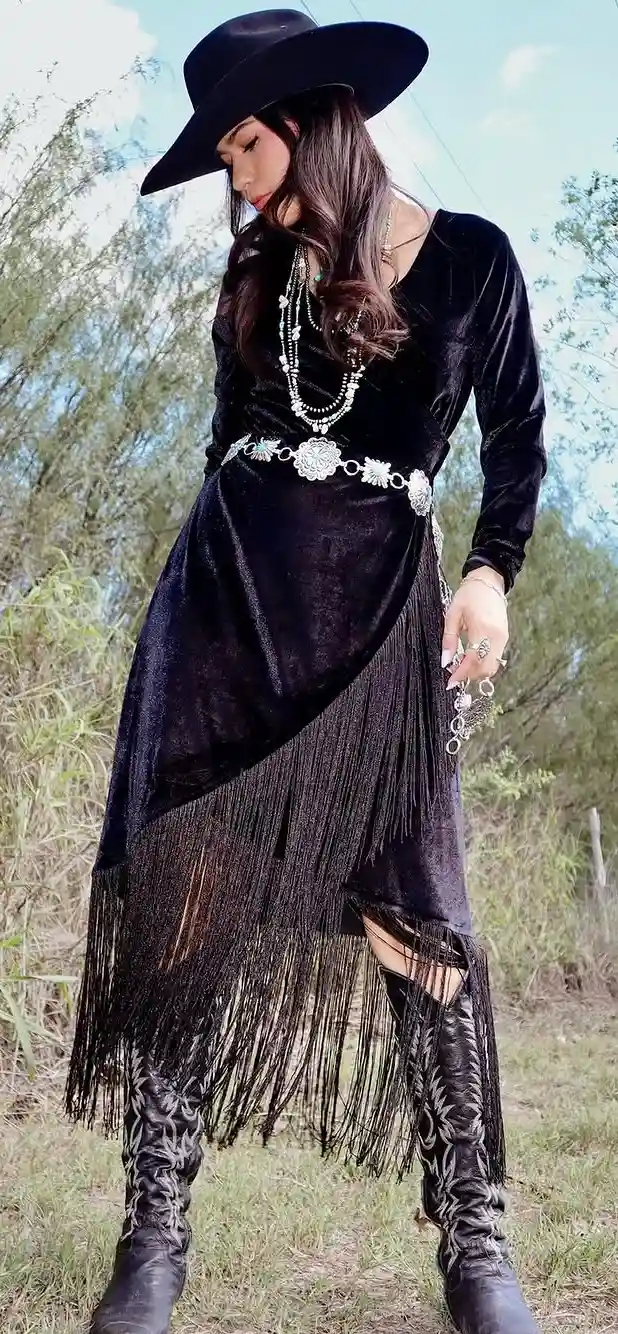 Timeless Western Outfit