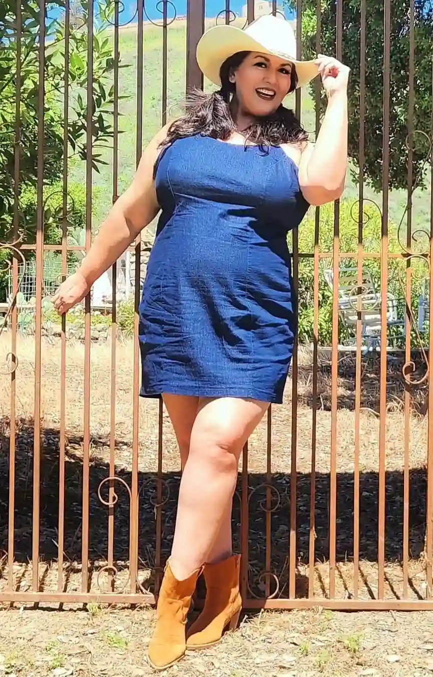 Classic Denim Elegance Plus Size Western Outfit