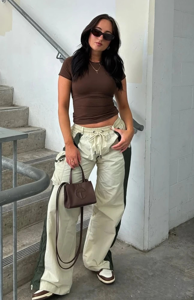 Earthy Chic Cargo Pants Seasonal Outfit
