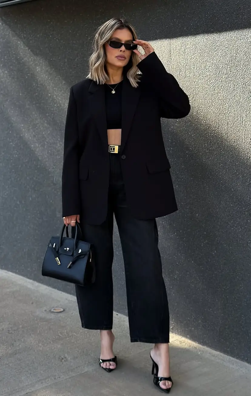 Black Elegance Timeless Blazer Outfit