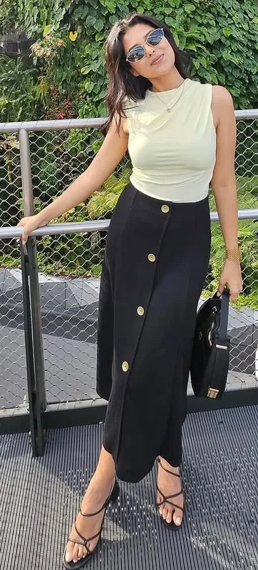 Blending Chic with Nature's Grandeur