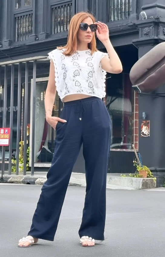 Bold Blues Summer Street Wear Outfit