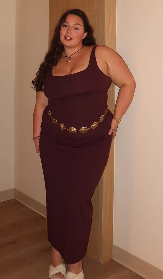 Effortless Elegance for the Plus-Size Traveler