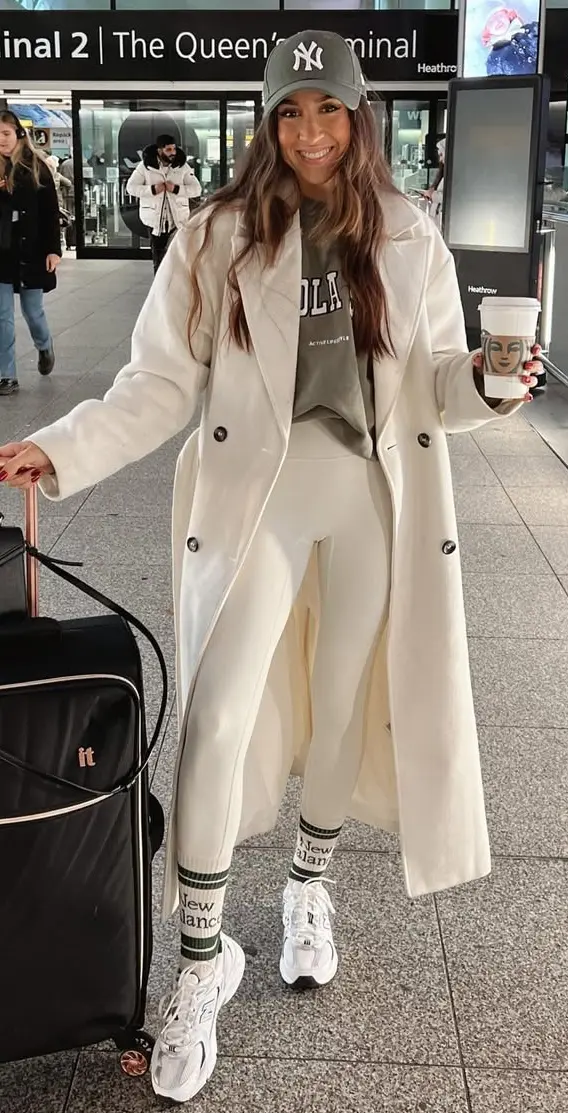 Effortless Elegance for the Savvy Traveler