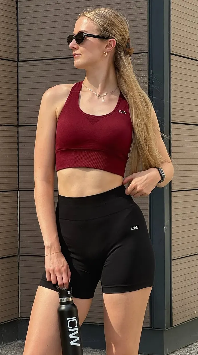 Effortless Gym-to-Street Style