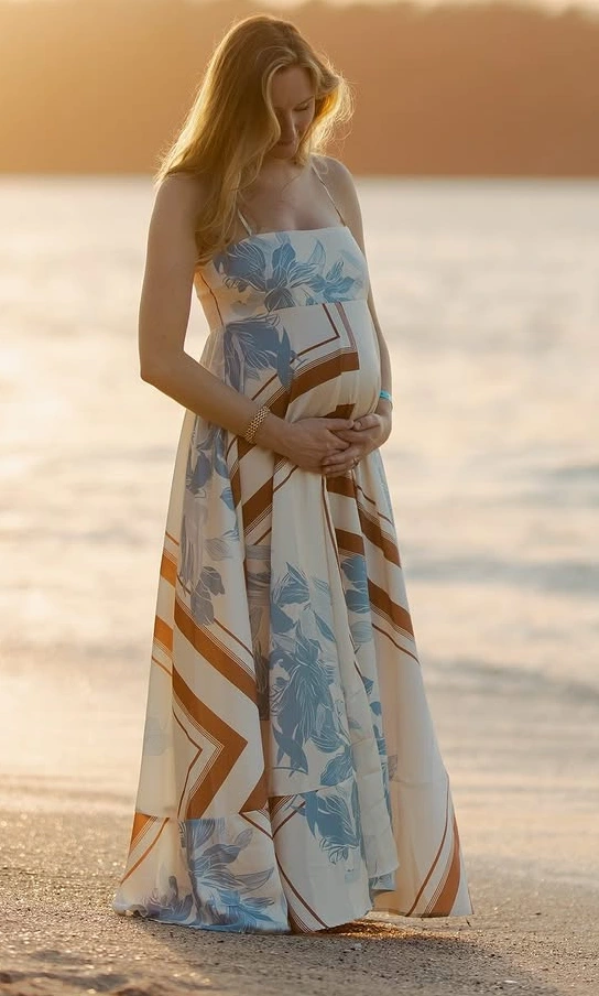 Effortless Maternity Maxi for Coastal Escapes