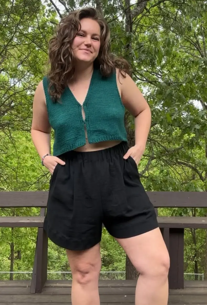 Forest Fresh Summer Shorts Outfit