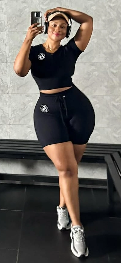 Sculpting Confidence in Black Activewear