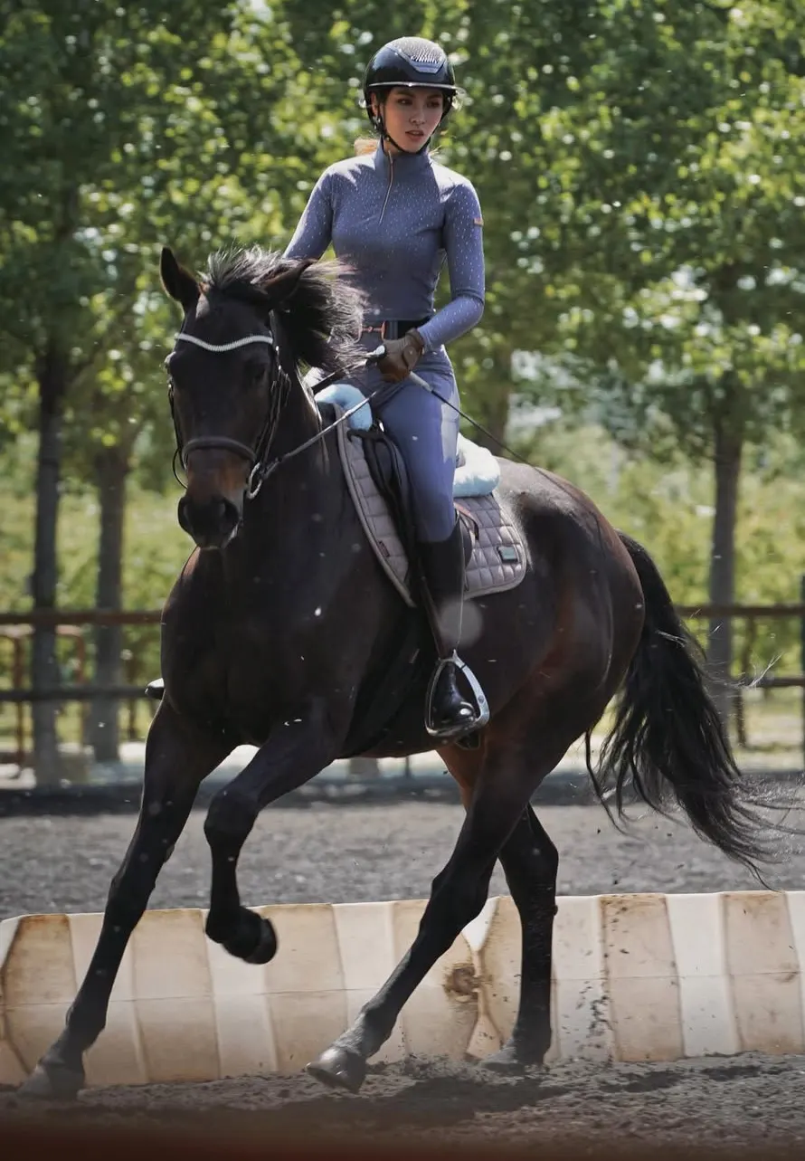 Slate-Blue Performance Outfit Ideas