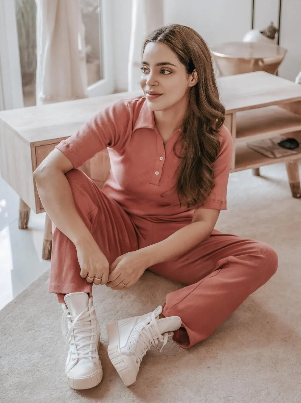 Warm Tones The Evolution of Versatile Lounge Wear Set