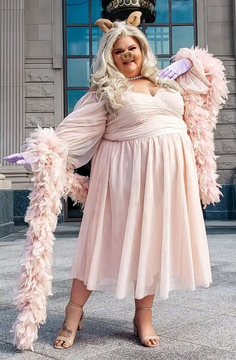 Channeling Iconic Characters with a Plus-Size Twist