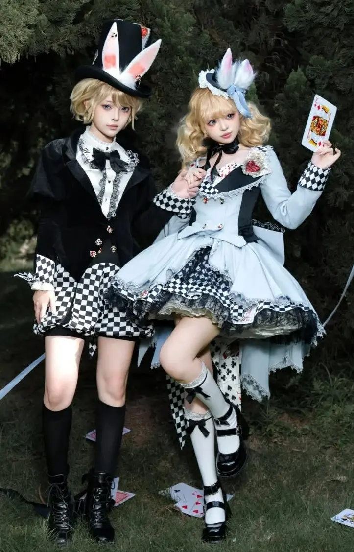 High-Fashion Take on Wonderland Costumes