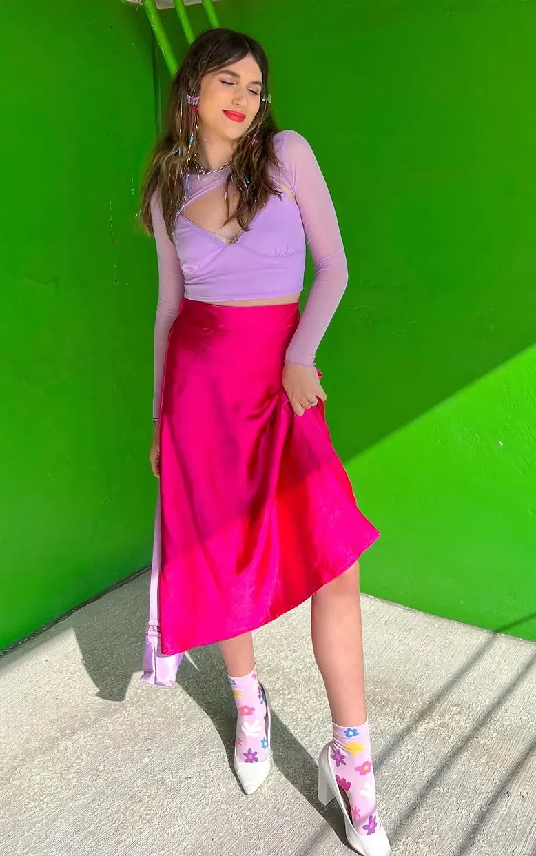 Playful Style Eclectic Seasonal Outfits for Women