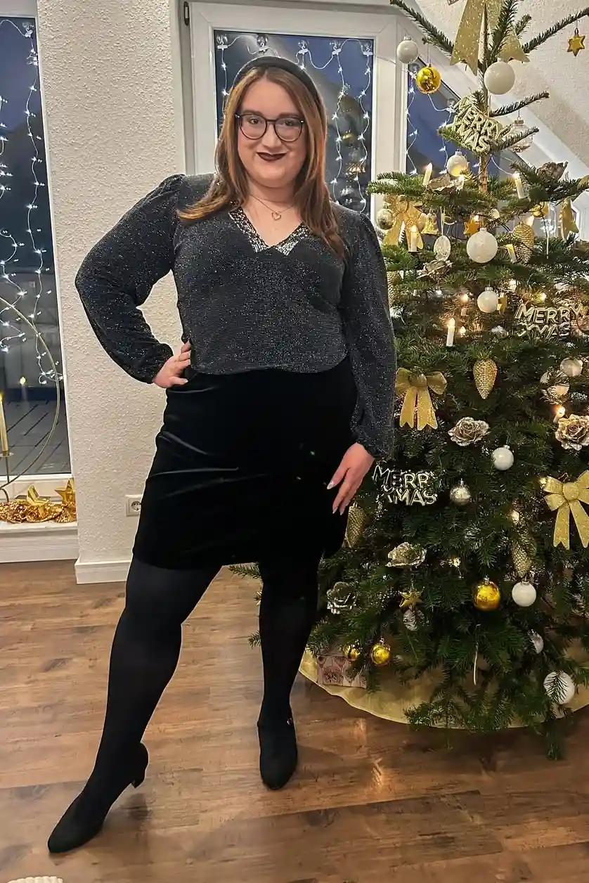 Plus Size Charcoal and Black Seasonal Christmas Outfit