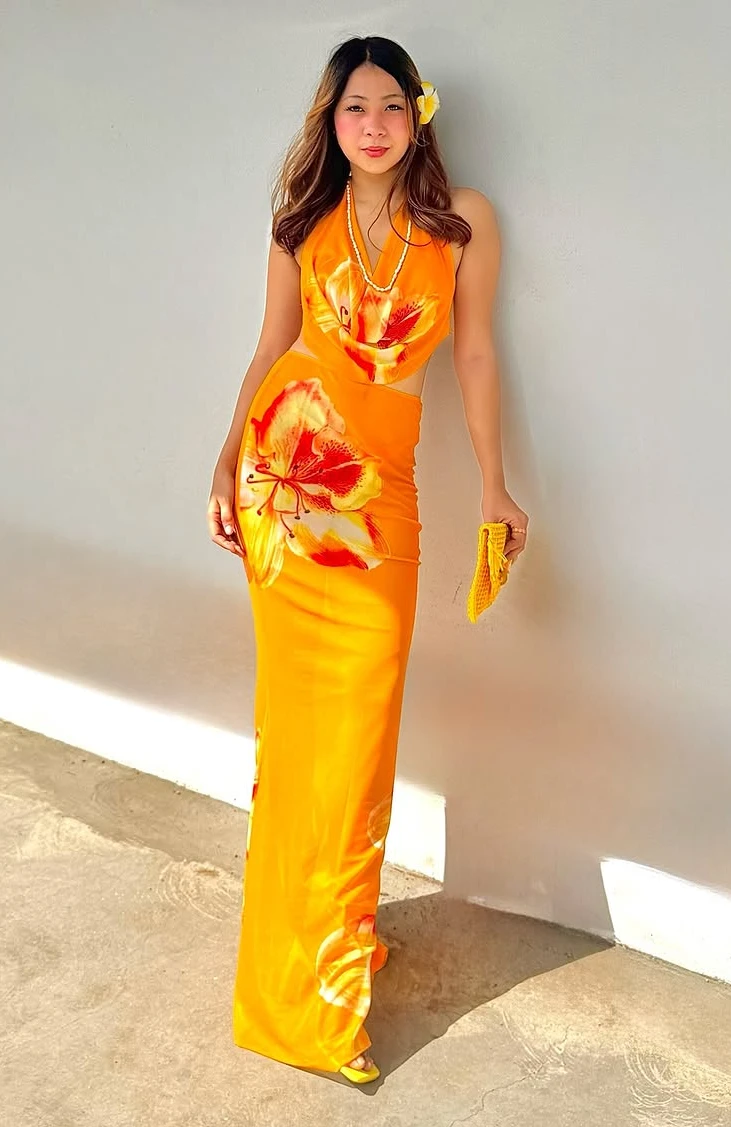 Sunny Style Tropical Seasonal Outfits for Women