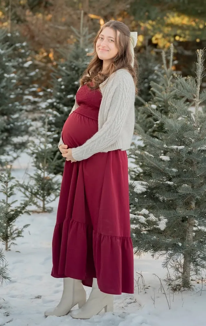 Radiant Reds and Winter Whites Maternity Christmas Outfit