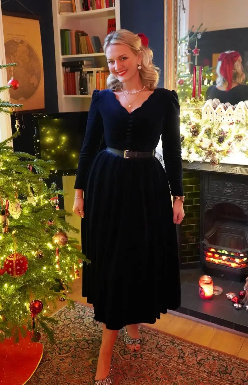 Vintage Velvet Sophistication Christmas Seasonal Outfit